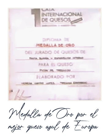 Diploma de Medalla de Oro 1986 al mejor queso azul de Europa otorgado a la quesería familiar de Tresviso.